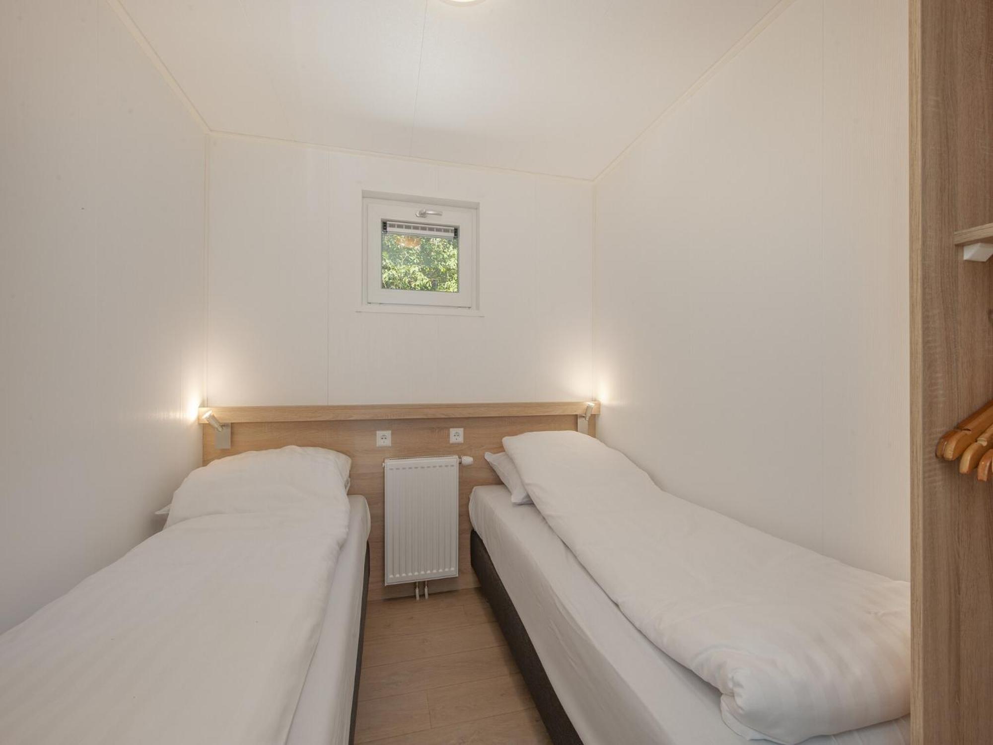 Modern Lodge With Dishwasher, 8 Km From Helmond Мирло Экстерьер фото